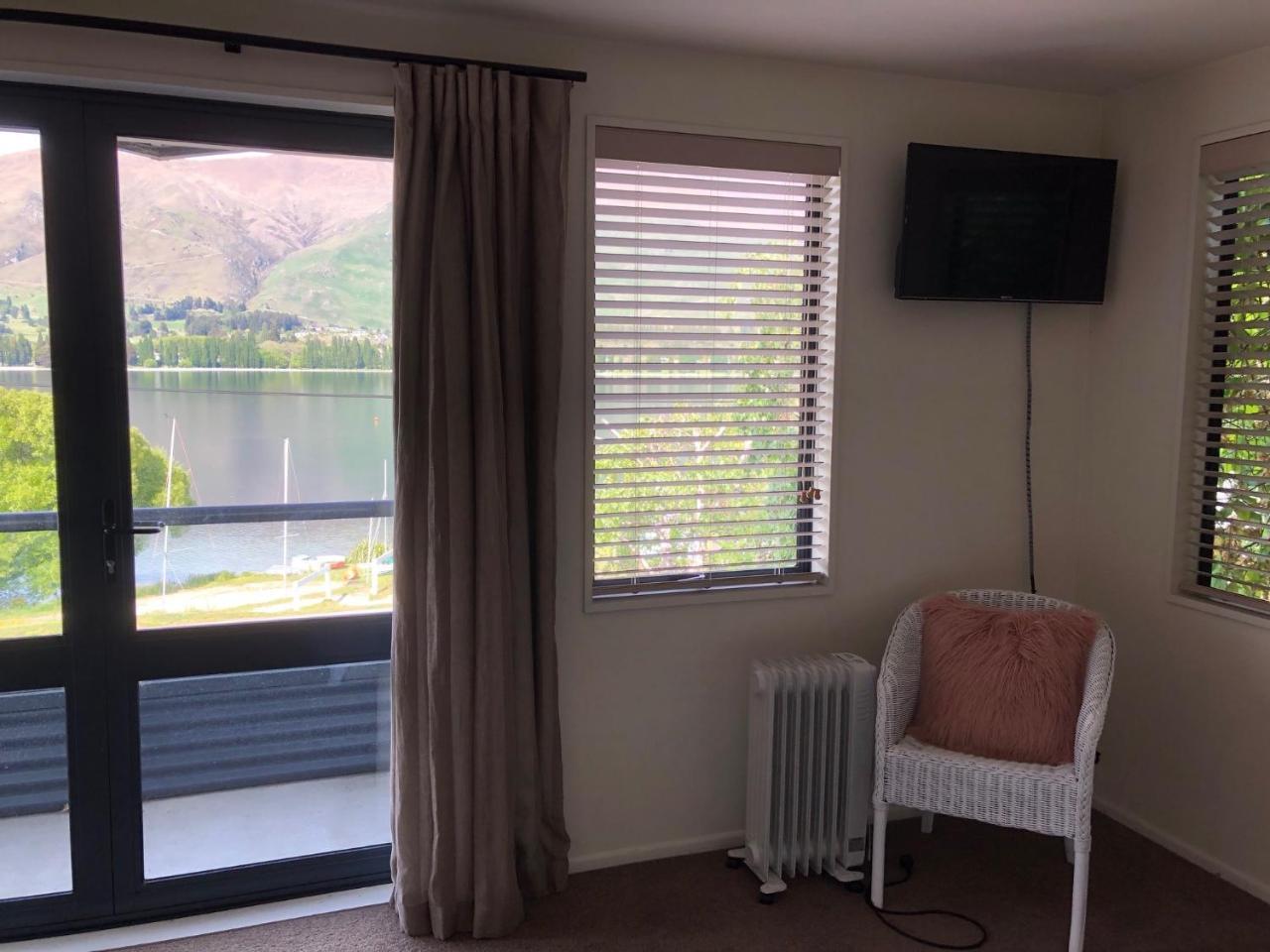 Luxury On Lakeside Wanaka Dış mekan fotoğraf